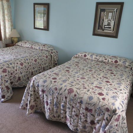 Friendly Motel Грийс Екстериор снимка